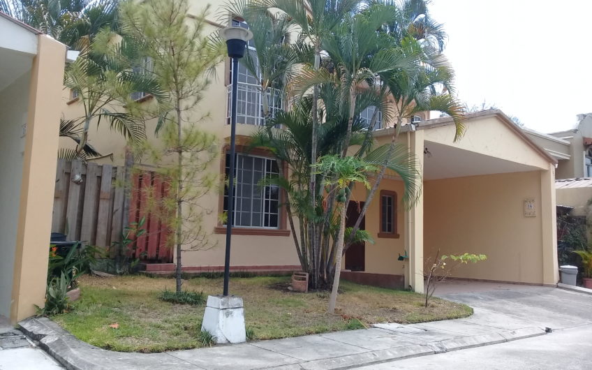 Alquiler de Vivienda en Torre Molino