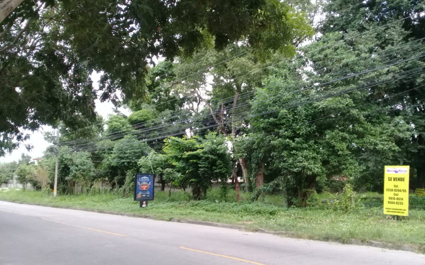 Venta de Terreno Comercial en el Playón