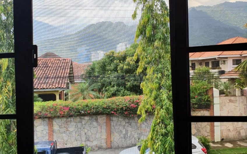 Vivienda Residencial Jardines del Valle