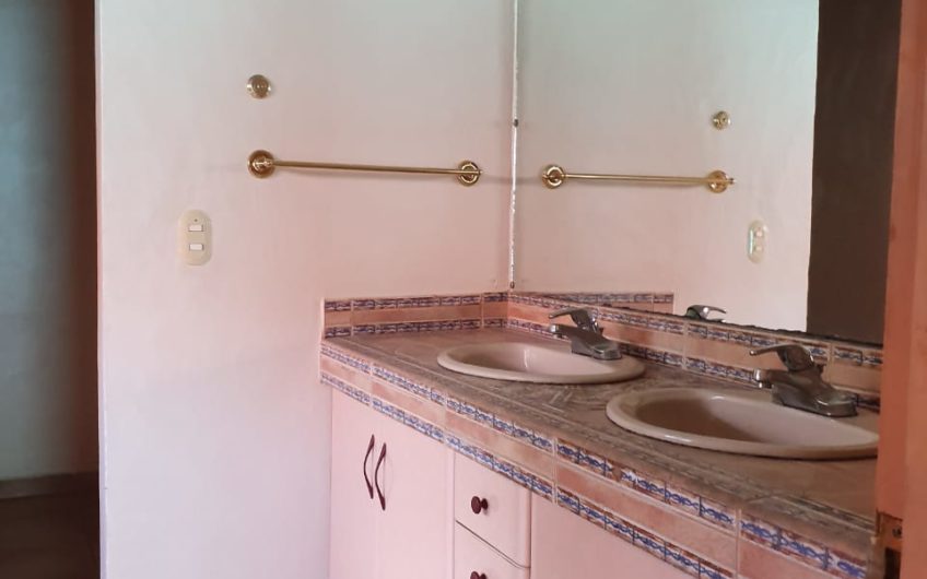 Vivienda Residencial Jardines del Valle