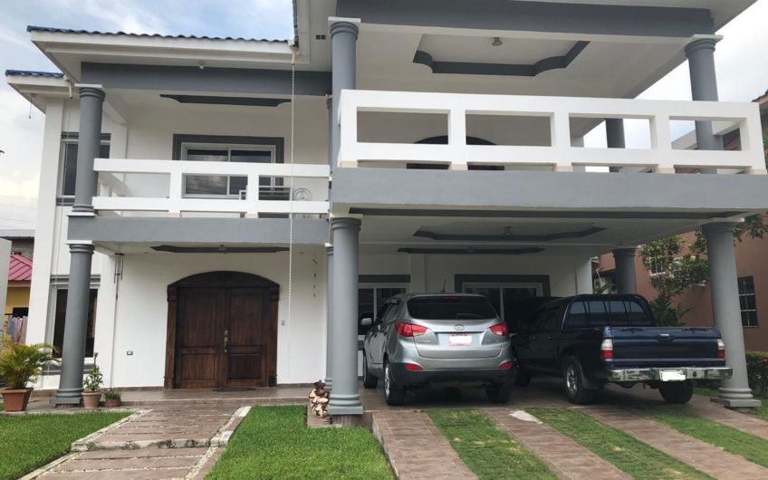 Venta de Vivienda Residencial Campisa