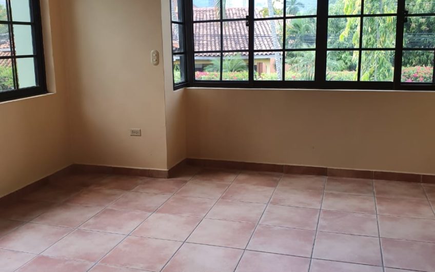 Vivienda Residencial Jardines del Valle