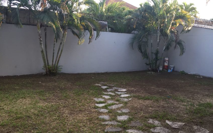 Venta de Vivienda Residencial Jardines del Valle