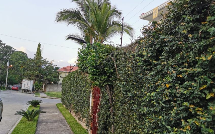 Venta de Vivienda Residencial Nueva en Los Alpes