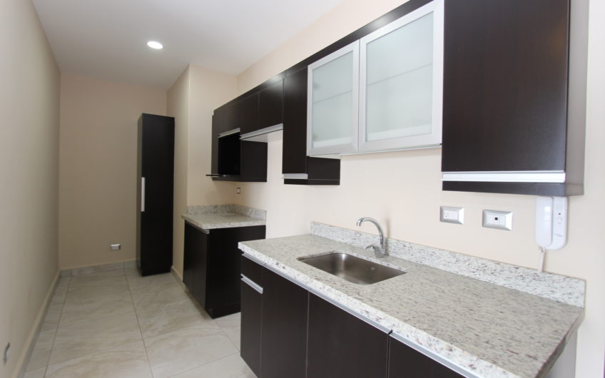 Venta y Alquiler de Apartamentos Urbana Lara