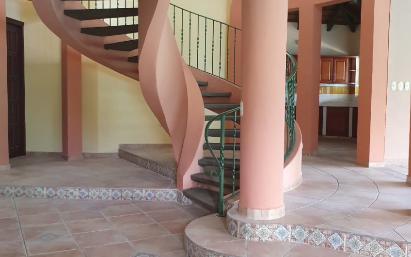 Vivienda Residencial Jardines del Valle