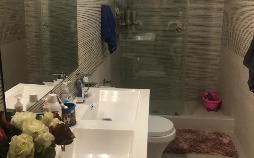 Venta de Vivienda Jardines del Valle