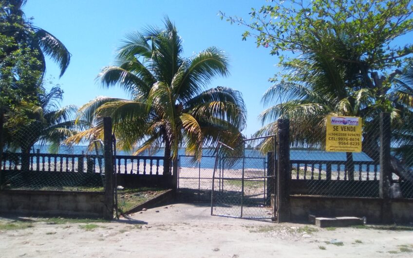 Venta de Terreno de Playa Ubicado en Omoa