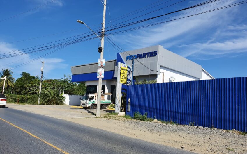 Edificio en Alquiler y Venta en Roatán