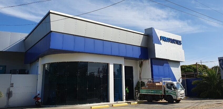 Edificio en Alquiler y Venta en Roatán